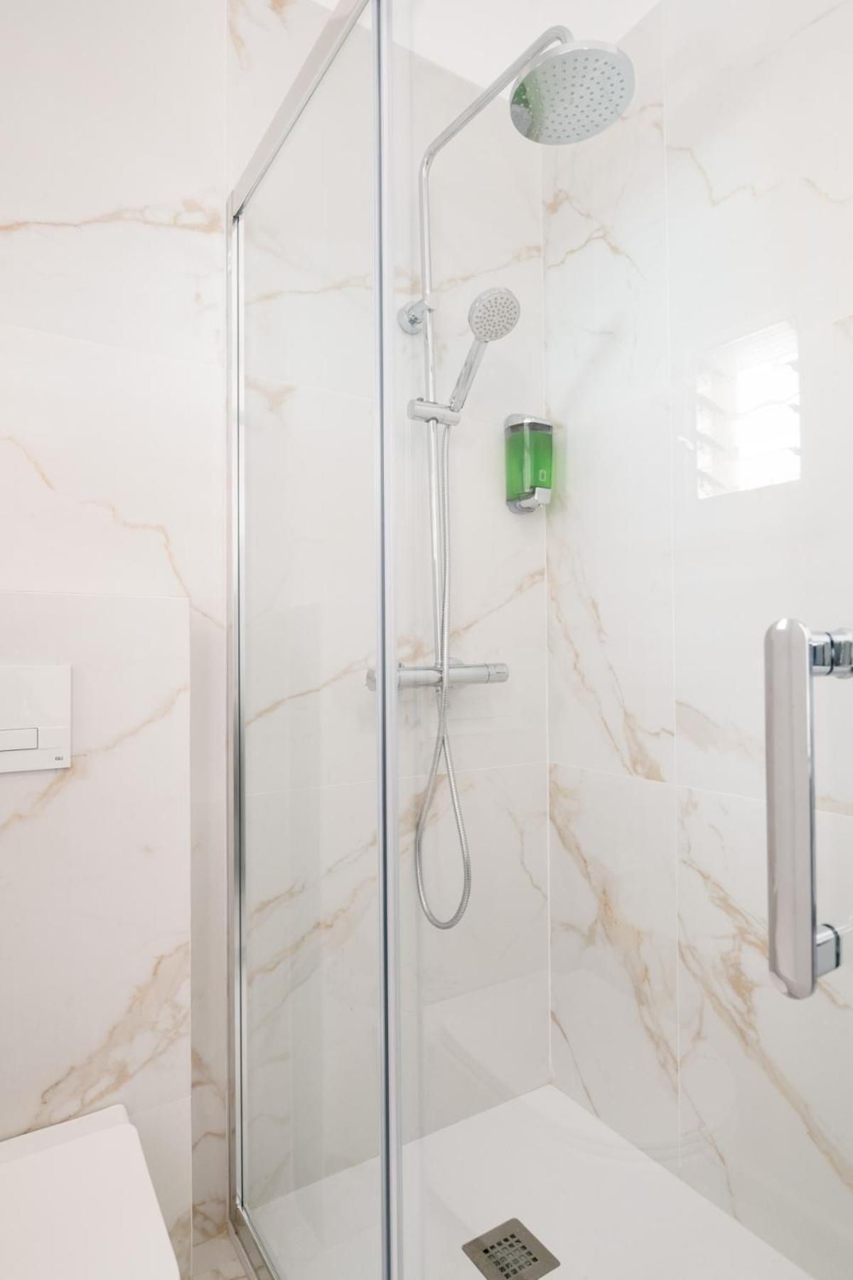 Atico Sagrada Familia Apartment Barcelona Exterior photo